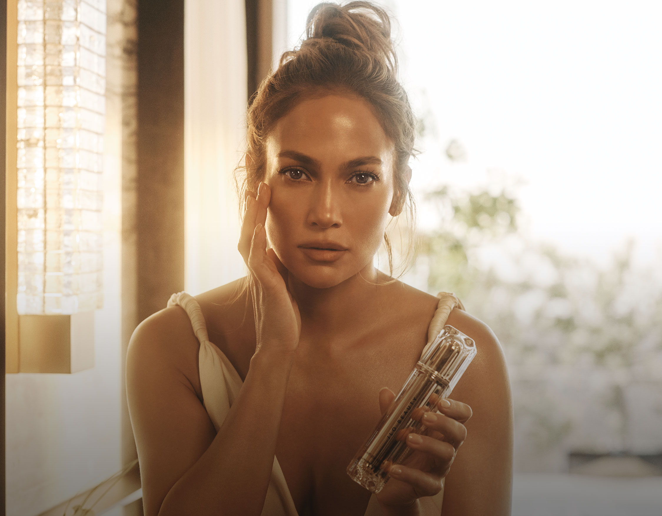 d-homepage-ourbrands-jlo